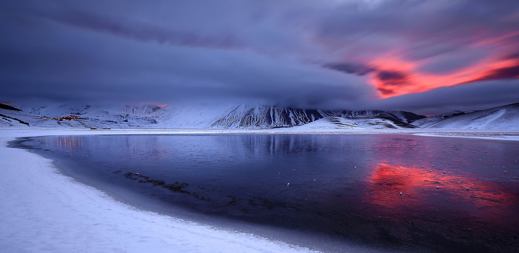 Winter in Sibilini Mountains National Park - Italy